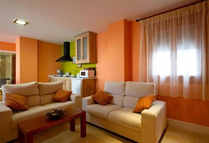 Aparthotel Capitolina