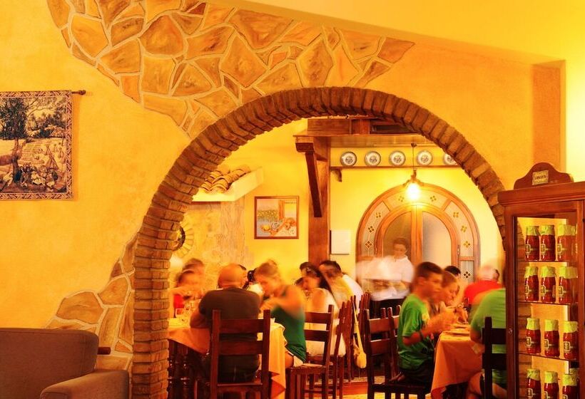 فندق Villa Dafne