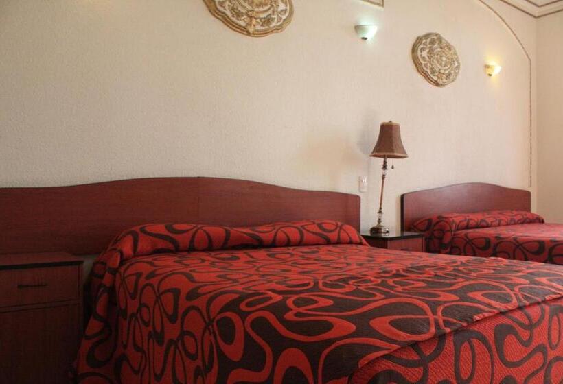 Отель Casa De La Luna