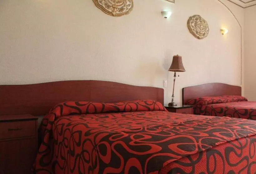 هتل Casa De La Luna