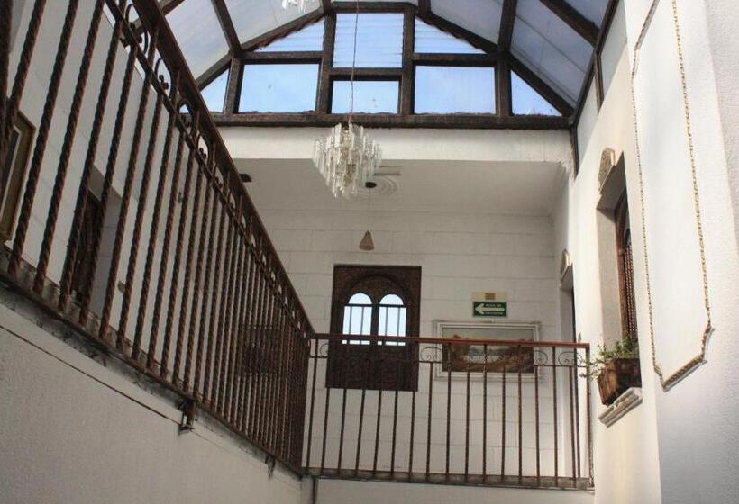 Отель Casa De La Luna