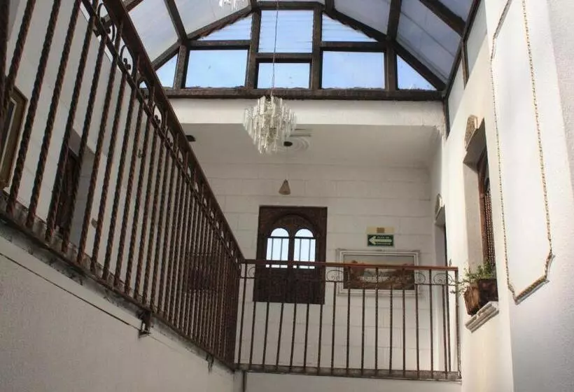 هتل Casa De La Luna