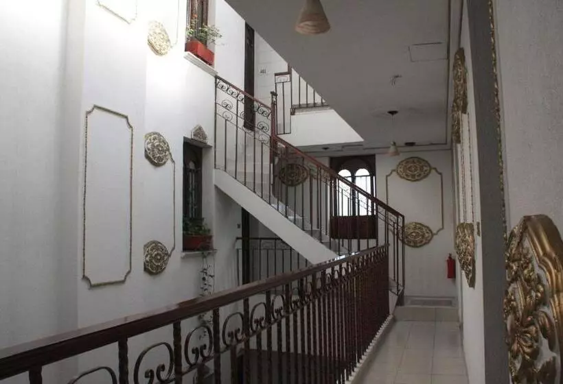 هتل Casa De La Luna