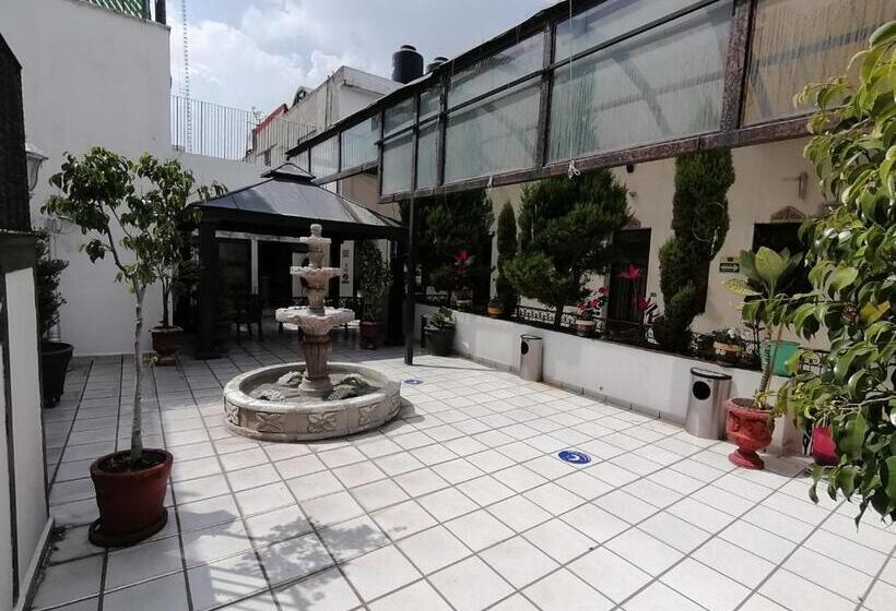 Отель Casa De La Luna