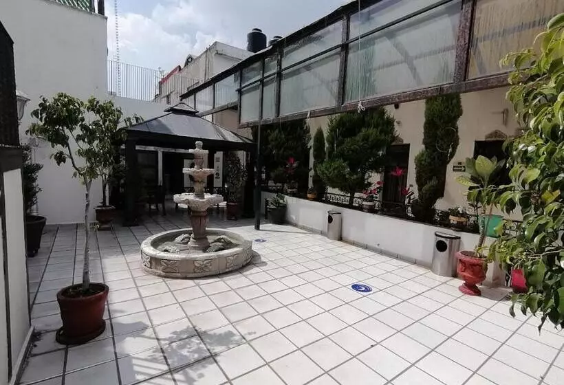 هتل Casa De La Luna