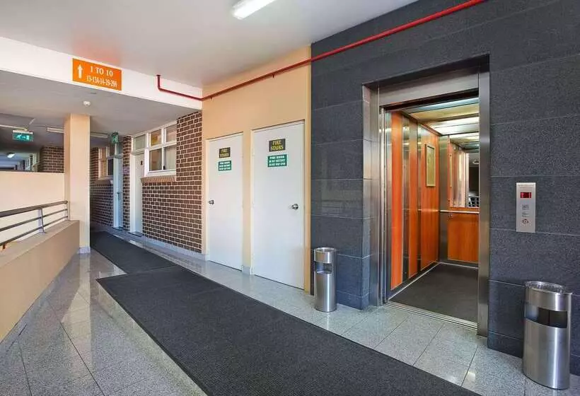 בית מלון כפרי Comfort Inn & Suites Burwood