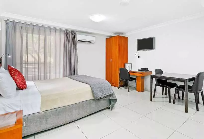 בית מלון כפרי Comfort Inn & Suites Burwood