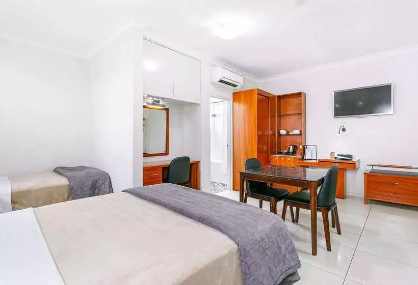 בית מלון כפרי Comfort Inn & Suites Burwood