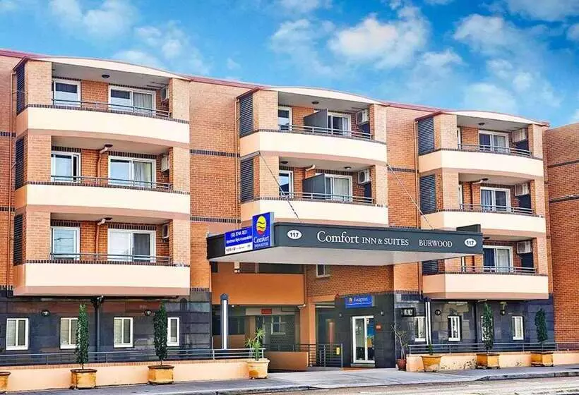 בית מלון כפרי Comfort Inn & Suites Burwood