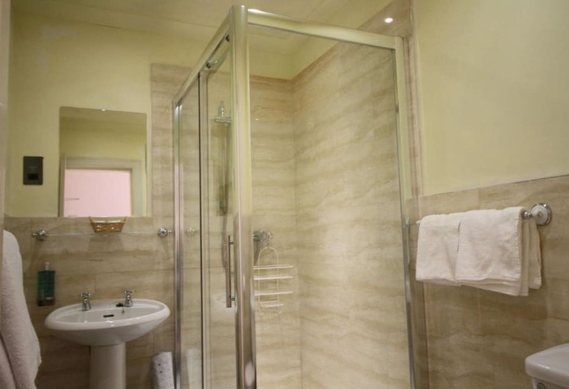 בית מלון כפרי Creag Mhor Lodge