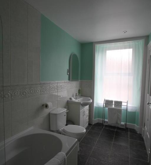 בית מלון כפרי Creag Mhor Lodge