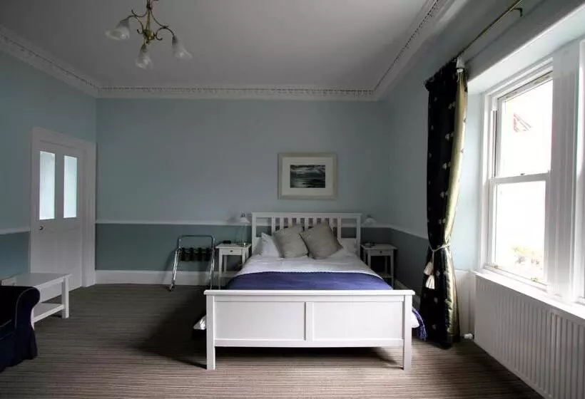 Отель Creag Mhor Lodge