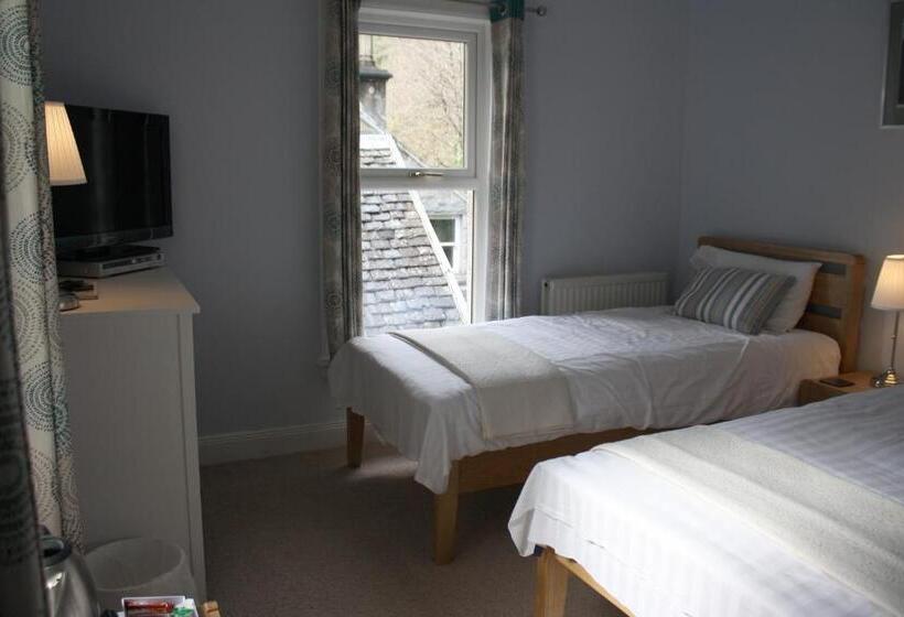 בית מלון כפרי Creag Mhor Lodge