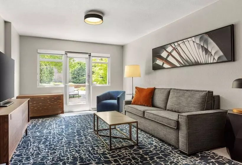 Delta Hotels By Marriott Midwest City At The Reed Conference Center