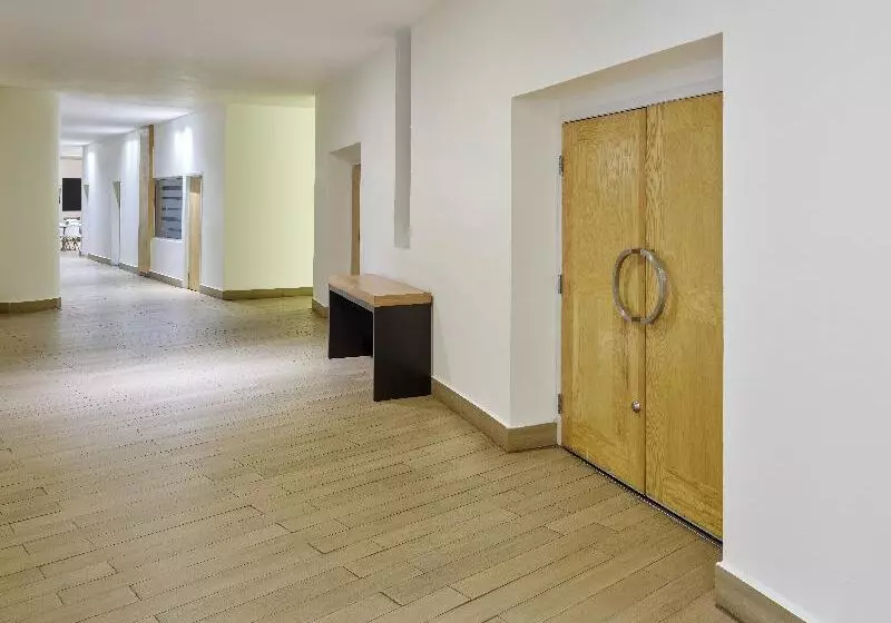 בית מלון כפרי Fiesta Inn Express Durango