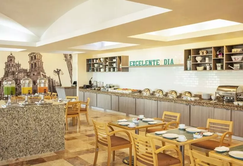 هتل Fiesta Inn Express San Luis Potosí Oriente