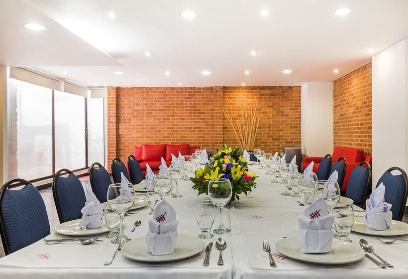 בית מלון כפרי Hill House Usaquen