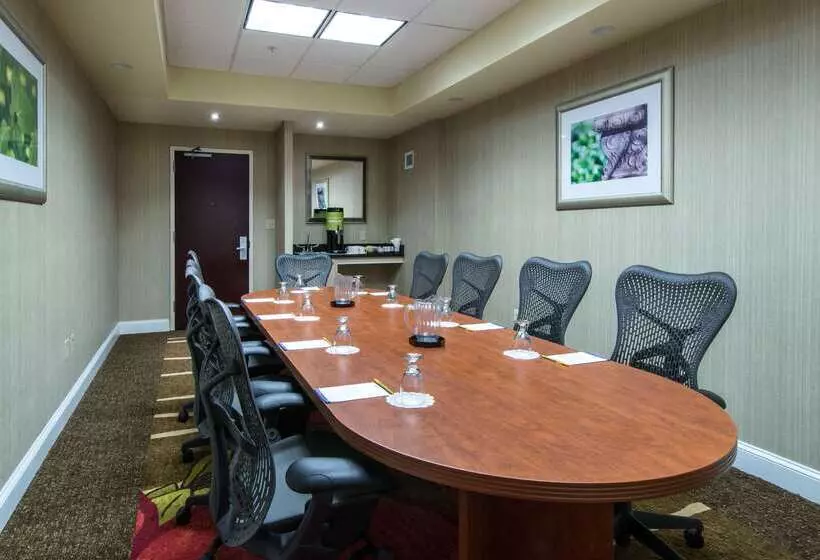 בית מלון כפרי Hilton Garden Inn Huntsville/space Center