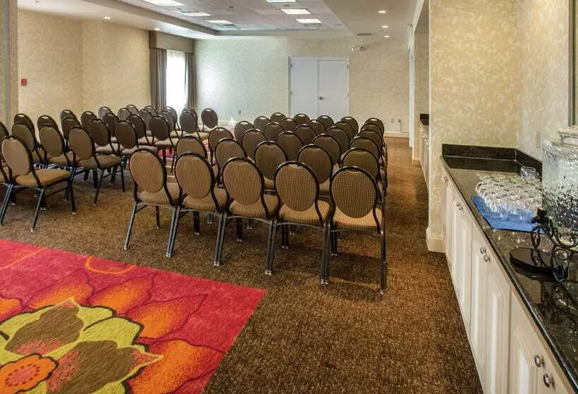 בית מלון כפרי Hilton Garden Inn Huntsville/space Center