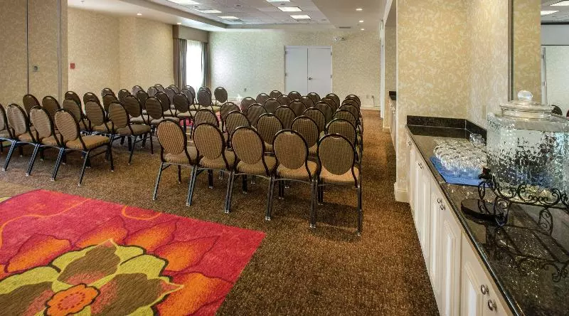 בית מלון כפרי Hilton Garden Inn Huntsville/space Center