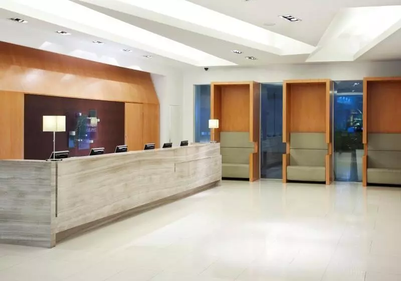 Leafin Hotel Beijing Minzuyuan