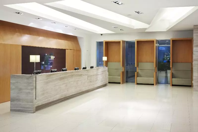 Leafin Hotel Beijing Minzuyuan