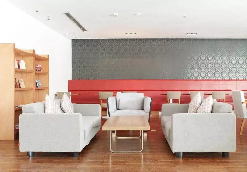 Leafin Hotel Beijing Minzuyuan