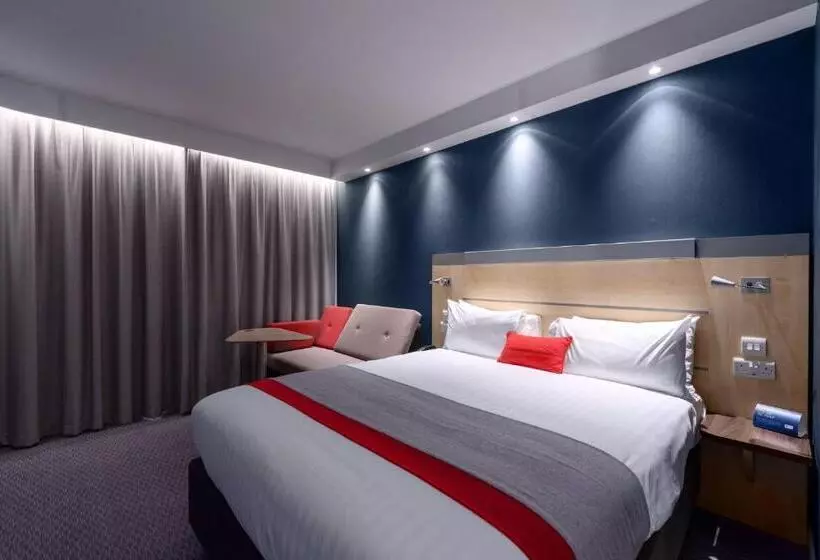 Отель Holiday Inn Express Burnley M65 Jct 10, An Ihg