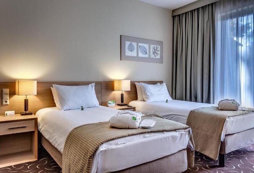 酒店 Holiday Inn Resort Warsaw Józefów, An Ihg