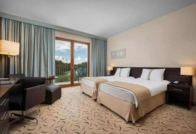 בית מלון כפרי Holiday Inn Resort Warsaw Józefów, An Ihg