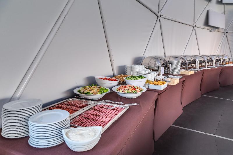 酒店 Holiday Inn Resort Warsaw Józefów, An Ihg