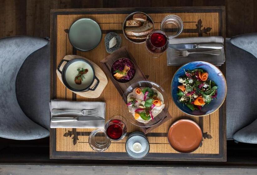 酒店 Hôtel Bella Tola & Spa