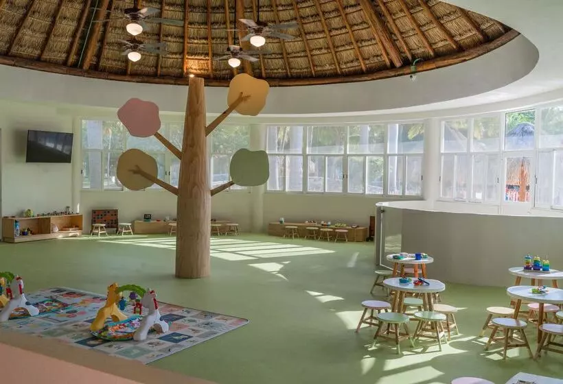 ホテル Iberostar Waves Paraíso del Mar