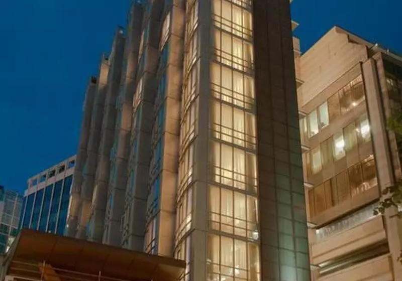 فندق Loden Vancouver