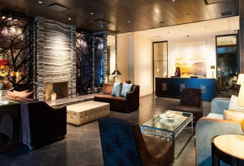 فندق Loden Vancouver