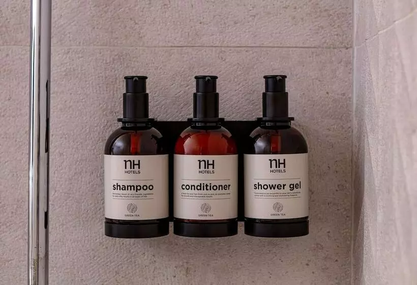 Отель NH Amersfoort