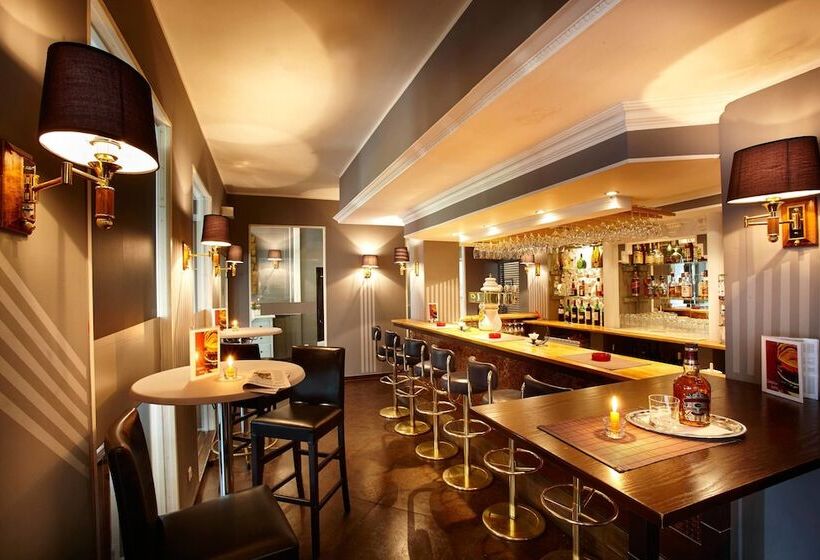 酒店 Plöner See By Tulip Inn