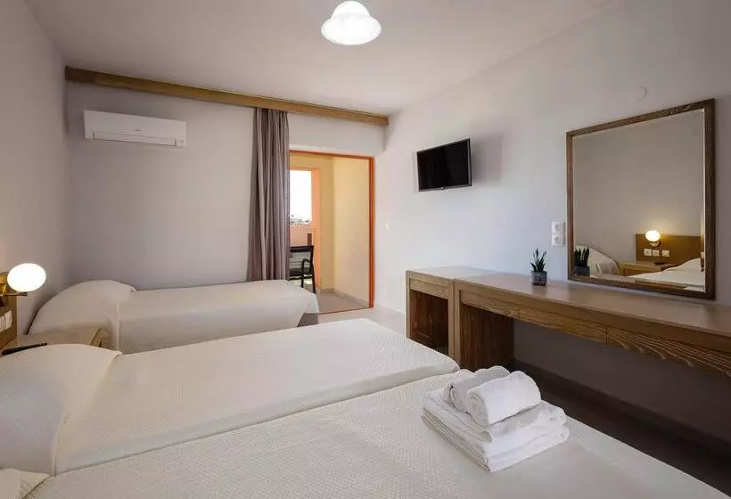 בית מלון כפרי Rethymno Village