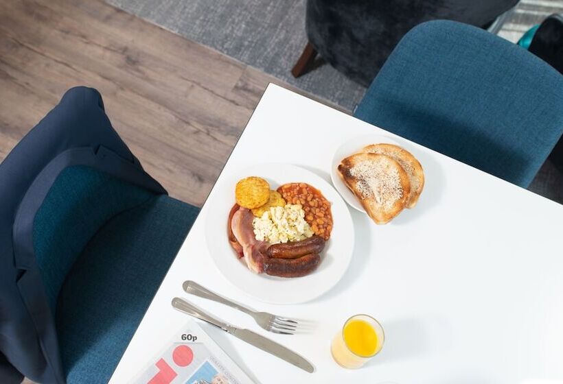 Отель Staybridge Suites Liverpool, An Ihg