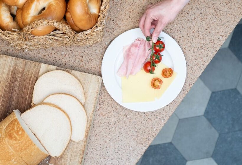 Отель Staybridge Suites Liverpool, An Ihg