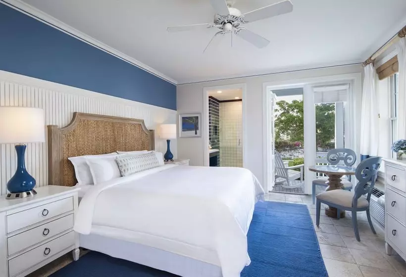 هتل Sunset Key Cottages