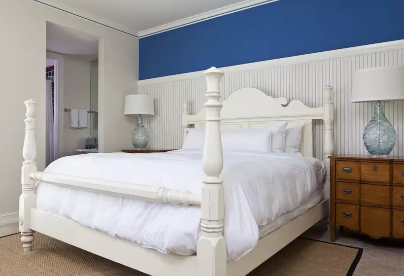 هتل Sunset Key Cottages