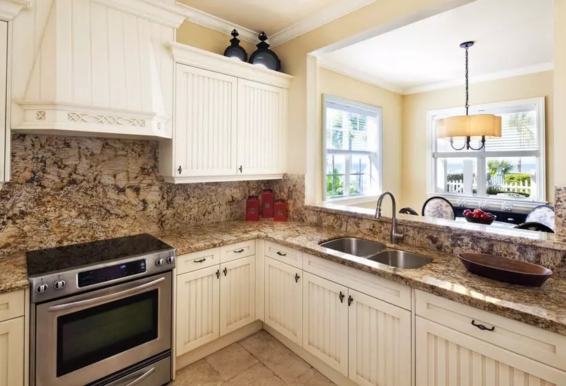 هتل Sunset Key Cottages