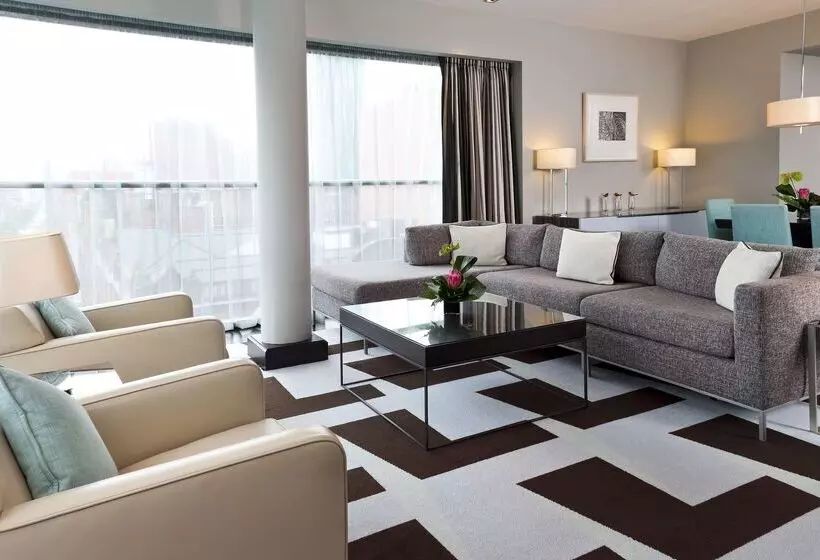 The Fitzwilliam Hotel Belfast