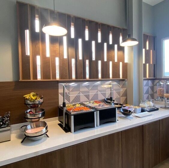 هتل Holiday Inn Express Morelia Centro Historico