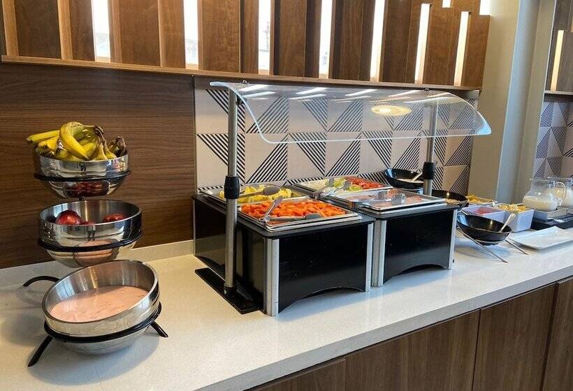 هتل Holiday Inn Express Morelia Centro Historico