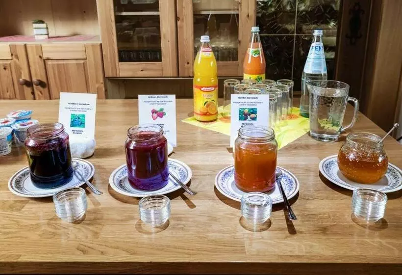 ホテル Chavalatsch