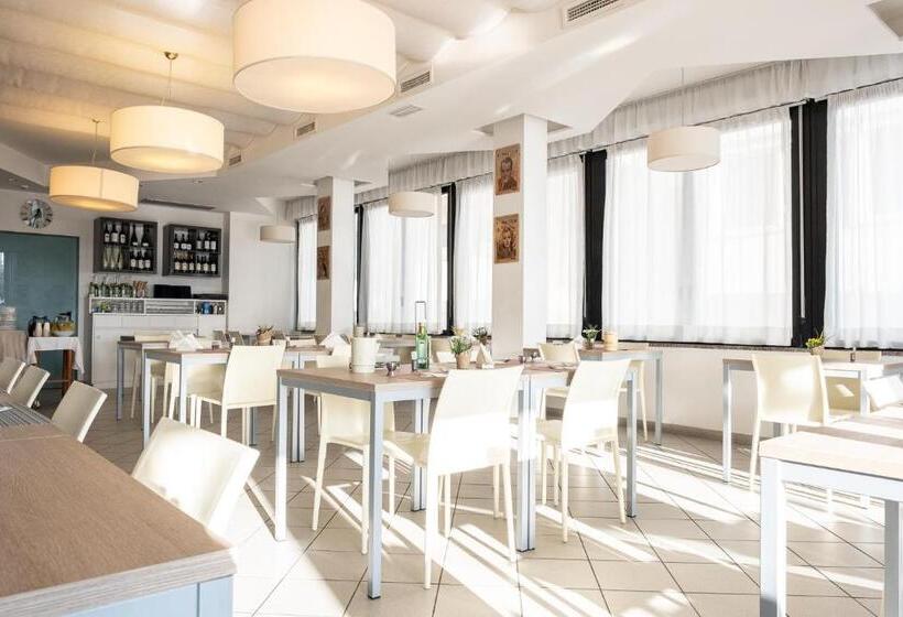 Hotel Rudy Cervia