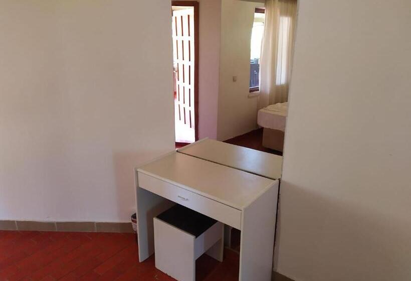 پانسیون No:1281 Boutique