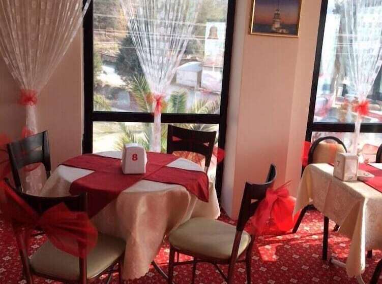 בית מלון כפרי Oskar Thermal